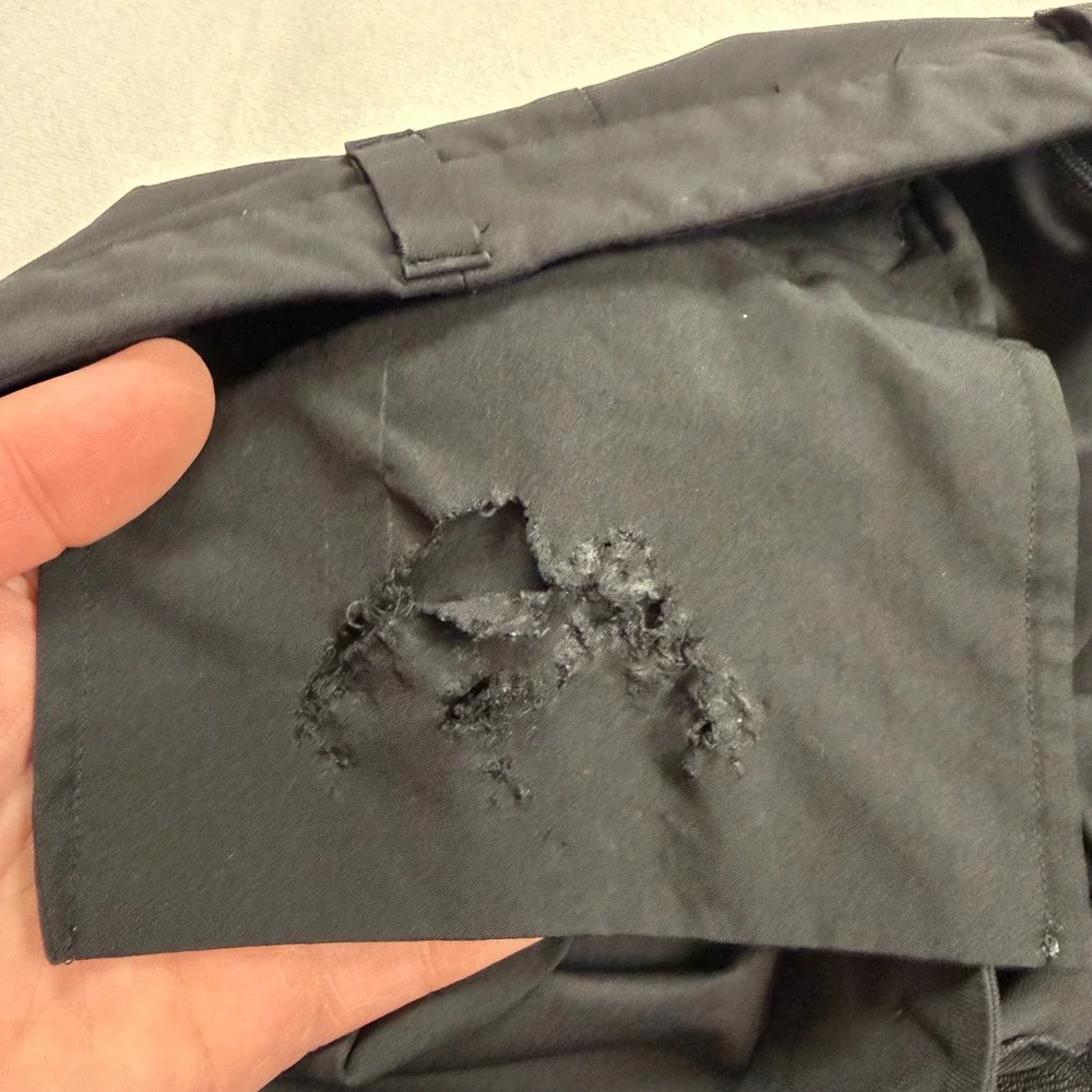 Lululemon Commission Pant Classic Black Mens 34 Technical Trousers LM5587S